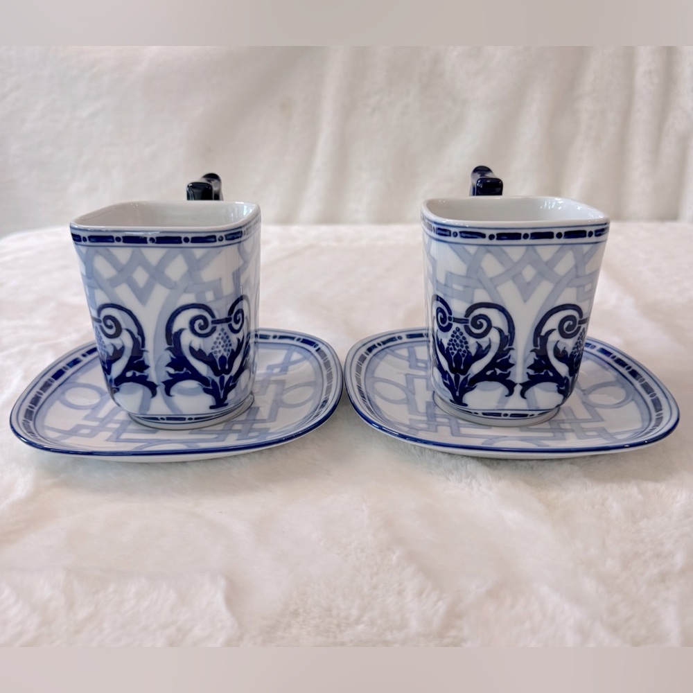 Chinoiserie BOMBAY Windsor Set of 2 Mugs & Saucers, Navy Blue & White - Picture 3 of 12